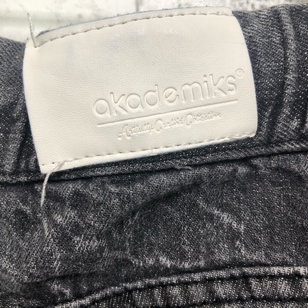 Akademiks Black Jogger Jeans with Elastic Cuffs Distressed - Picture 3 of 7